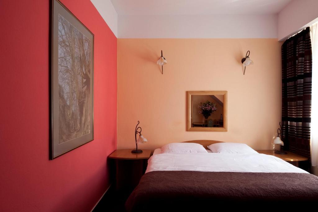 Hotel Wenus Kazimierz Dolny Rum bild